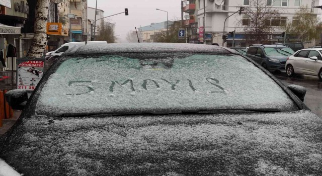 Ardahana mayıs ayında kar sürprizi