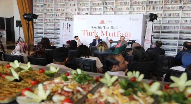 Asırlık tarifler Esenlerde konuşuldu