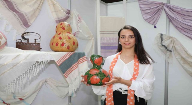 ATASEM 15. Yıl sergisi açıldı