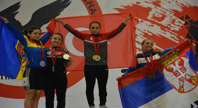 Avrupa Halter Şampiyonasında 3 altın, 2 gümüş madalya