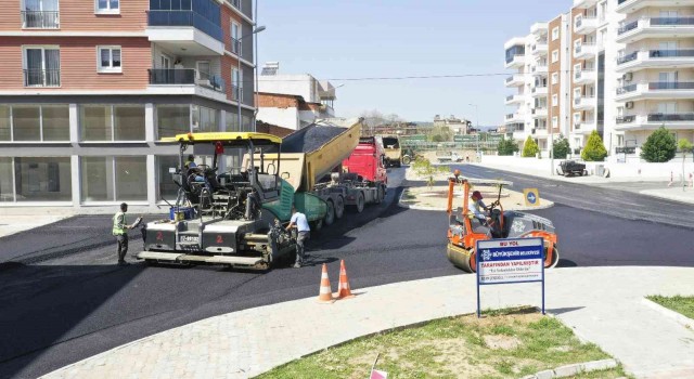 Aydın Büyükşehir Belediyesi Germencikte yolları yeniledi