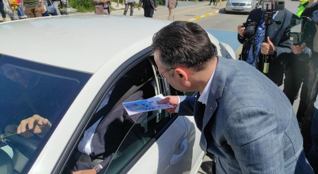 Aydın Valisi Aksoy trafikte güvenlik denetimine katıldı