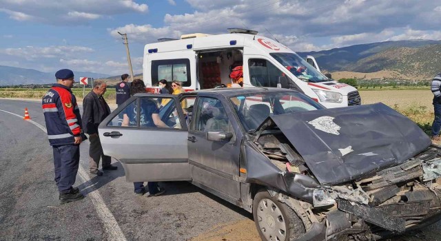 Aydında trafik kazası: 2 yaralı
