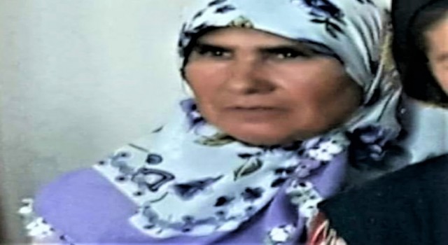 Babasıyla aynı kaderi paylaşan kadın çiftçi son yolculuğuna uğurlandı