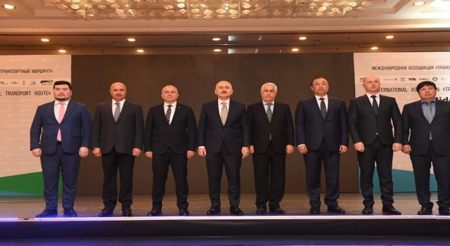 Bakan Karaismailoğlu: “Çinden Avrupaya doğru yola çıkan bir yük treni Orta Koridor ve Türkiyeyi tercih etmesi halinde 7 bin kilometreyi 12 günde kat ediyor”