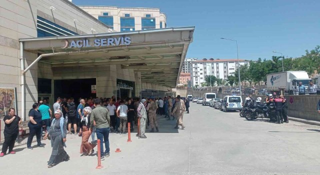 Bakan Soylu açıkladı: Siirtte mayın patlamasında 1 asker şehit