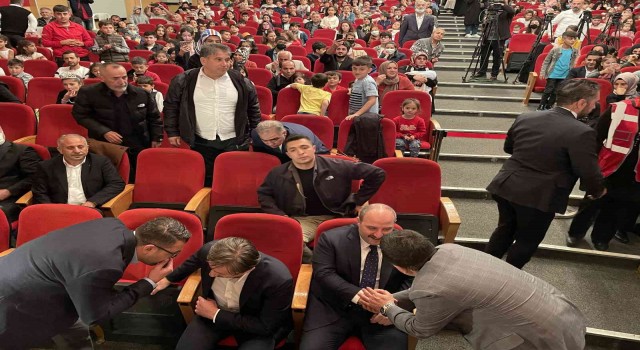 Bakan Varank: “Teröristler İBBde boy gösteriyor”
