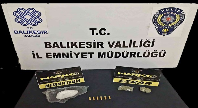 Balıkesirde polis ve jandarmadan Huzur operasyonu