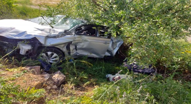 Balıkesirde trafik kazası; 1 ölü 2 yaralı