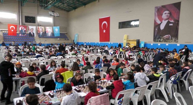 Başiskelede 19 Mayıs coşkusu satranç turnuvasıyla başladı