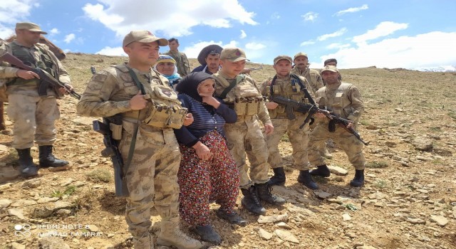 Başkalede pancar toplarken kaybolan kadın bulundu