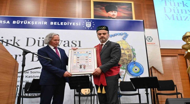 Başkan Aktaşa fahri profesörlük