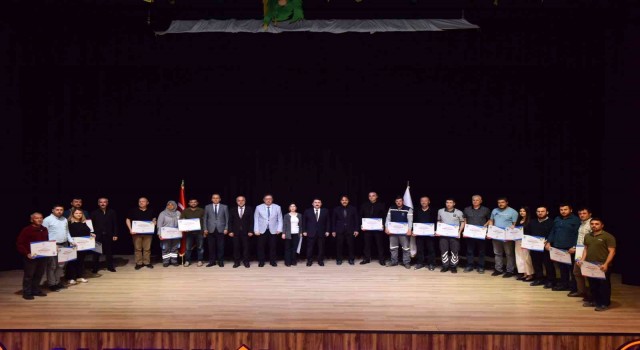 Başkan Avcıdan başarılı personellere ödül