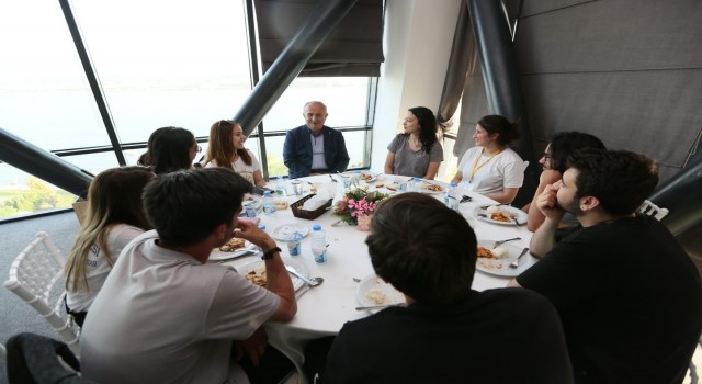 Başkan Aygün: Önceliğimiz gençlerimiz