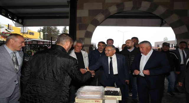 Başkan Büyükkılıçtan Hisarcık esnafına ziyaret