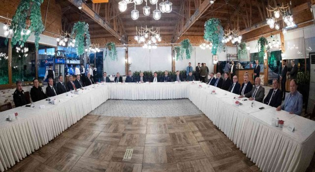 Başkan Büyükkılıçtan Vali Çiçek onuruna “hoş geldiniz” yemeği