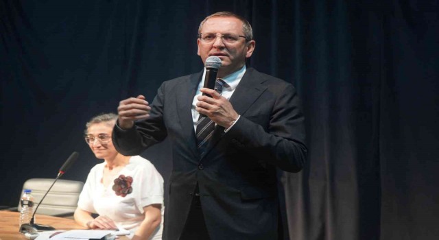 Başkan Ergin; “Ayvalıkın UNESCOnun kalıcı listesinde yer alması konusunda kararlı adımlarla yürüyoruz”