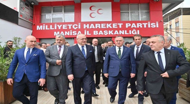 Başkan Ergün, MHPnin bayramlaşmasında partililerle buluştu
