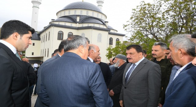 Başkan Gürkan, Sürgüde incelemelerde bulundu