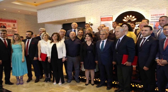 Başkan Işıka “Yılın En Başarılı Belediye Başkanı” ödülü