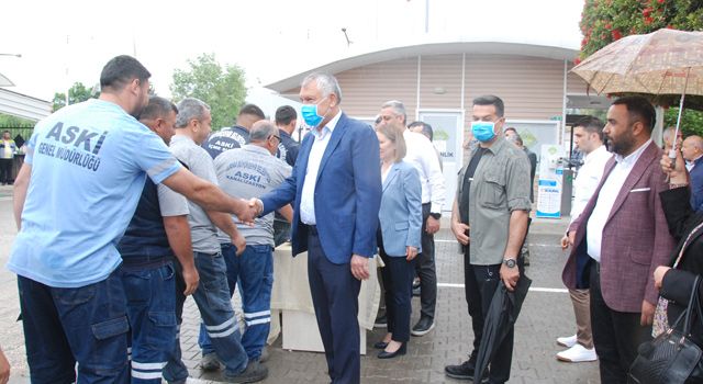 Başkan Karalar mesaiye ASKİ şantiyesinde başladı