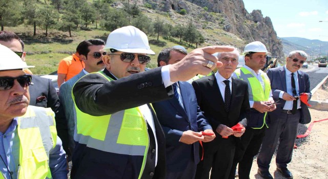 Başkan Sarı açıkladı: Amasyada yollar sil baştan asfaltlanacak