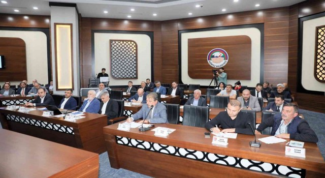 Başkan Söğüt: Kamulaştırdığımız arsaları da konuşalım