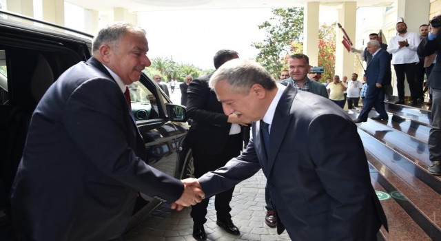 Başkan Yılmaz, Teksözü tebrik edip destek verdi