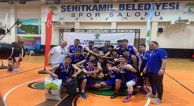 Basketbolda GKVliler namağlup şampiyon