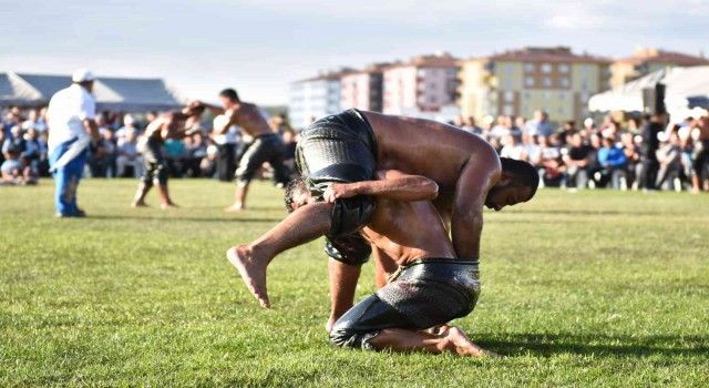 Başpehlivanlar, Anadolunun Kırkpınarında boy gösterecek