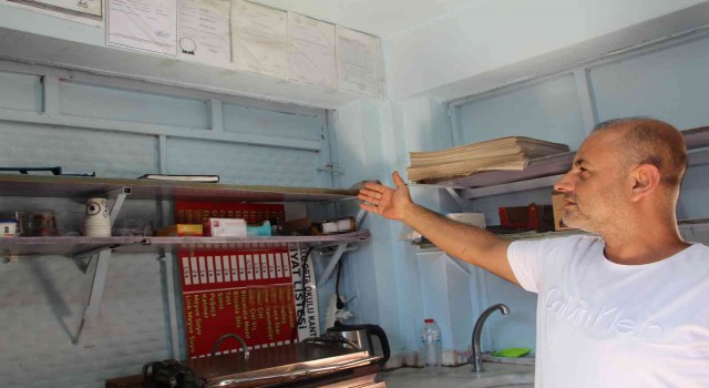 Batmanda hırsızlar demir makasla okul kantinine dadandı