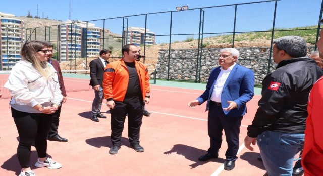 Battalgazideki spor sahaları Cuma günü açılıyor