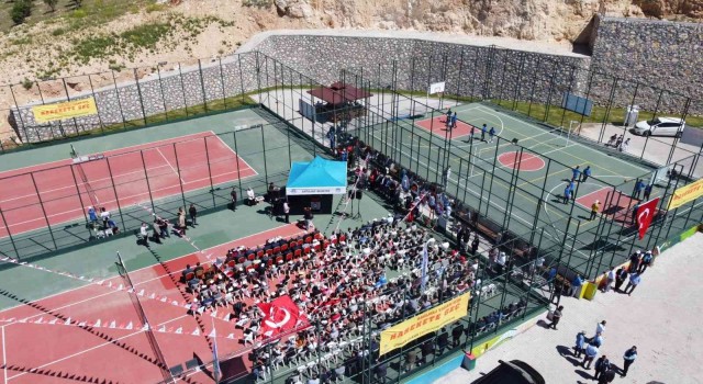 Battalgazideki spor sahaları törenle hizmete açıldı