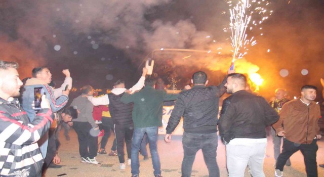 Bayburtta play-off yarı final coşkusu