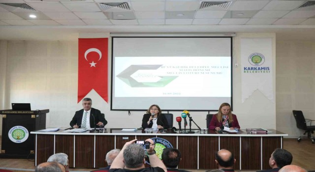 Belediye meclisi sınır ilçesinde toplandı