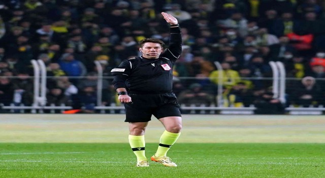 Beşiktaş - Fenerbahçe derbisini Arda Kardeşler yönetecek