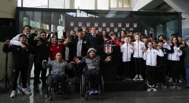 Beşiktaşta geleneksel bayramlaşma töreni yapıldı