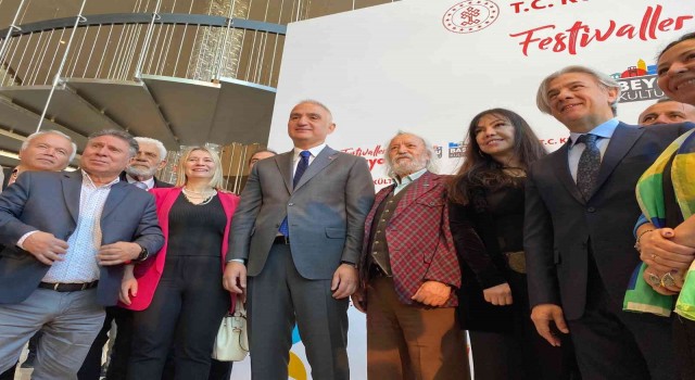 Beyoğlu ve Başkent Kültür Yolu Festivalleri AKMde tanıtıldı