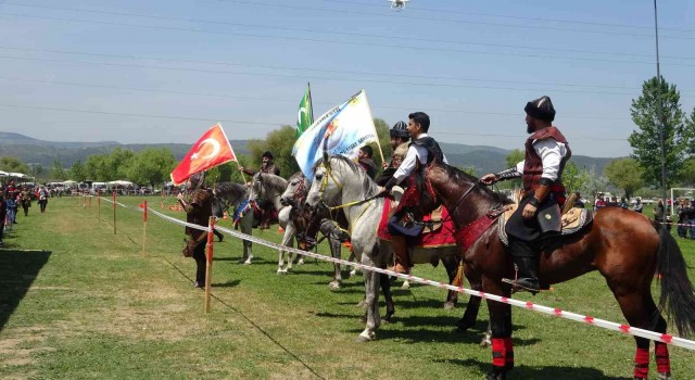 Bigadiçde festivalin 2. gününde ödüller sahiplerini buldu