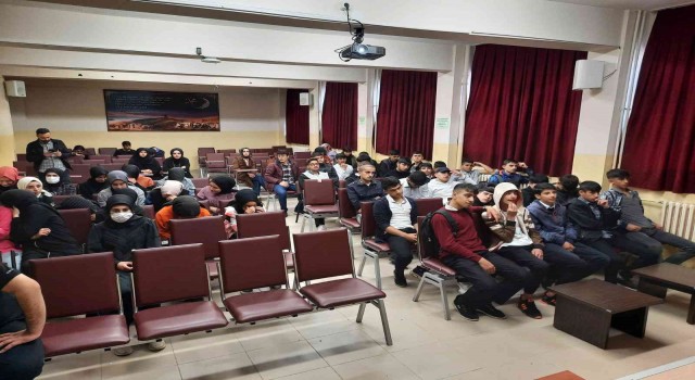 Bingölde öğrencilere trafik ve ilk yardım eğitimi verildi