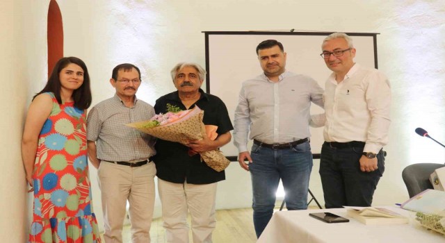 ‘Bir Kitap Bir Yazarın ilk konuğu Hasan Özkılıç oldu