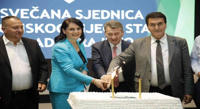 Bosnalı kardeşten Dündara teşekkür