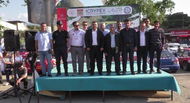 Buharkentte sezonun ilk Tırmanma Yarışı Nefes kesti