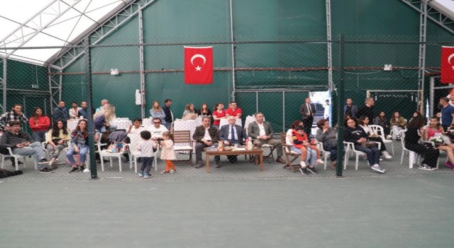 Burhaniye Tenis Ligi tamamlandı