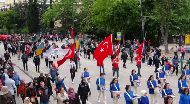 Bursada 19 Mayıs coşkuyla kutlandı