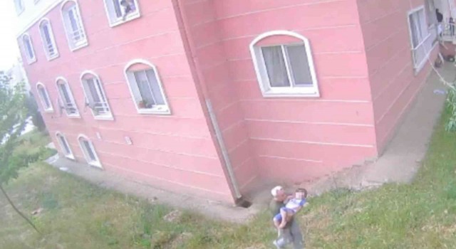 Bursada 5inci kattan düşen çocuk hayata tutundu