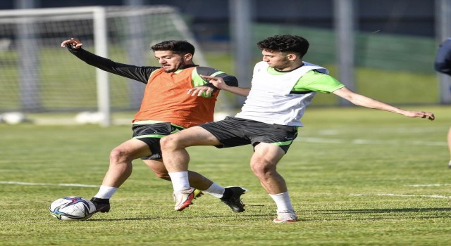 Bursasporda Ümraniyespor maçı hazırlıkları devam ediyor