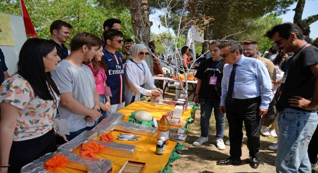 BUÜde öğrenci festivalleri başladı