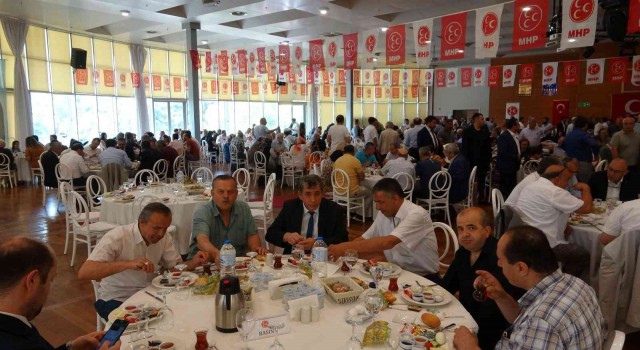 Büyükataman: Terör örgütlerine silah gönderen ülkelerin NATO üyeliğine ne pahasına olursa olsun karşı duracağız