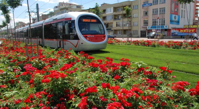 Büyükşehir belediyesi bayramda da tam kadro sahada